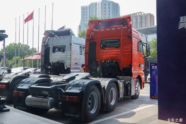 优惠0.5万 哈尔滨市SITRAK G7S牵引车火热促销中