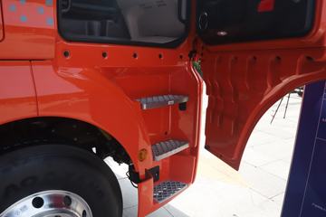 �й����� �ǵ¿�SITRAK G7S�ؿ� �ݻ��� 610���� 6X4 AMT�Զ���ǣ����(Һ��)ͼƬ