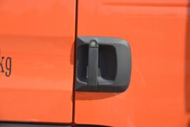 重汽汕德卡底盘&nbsp;冷藏车外观图片