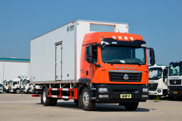 中国重汽 汕德卡SITRAK G5 250马力 4X2 冷藏车(绿叶牌)