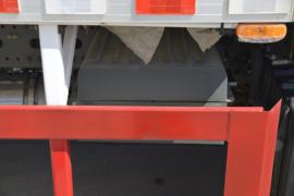 重汽汕德卡底盘&nbsp;冷藏车底盘图片