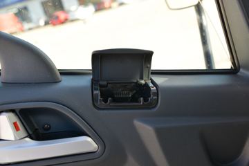 ��� J6F���� 137���� 4.16�׵�����ʽ�Ῠ(����)(CA5040XXYP40K61L2E6A85)ͼƬ