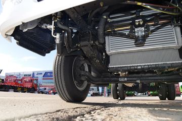 ��� J6F���� 137���� 4.16�׵�����ʽ�Ῠ(����)(CA5040XXYP40K61L2E6A85)ͼƬ