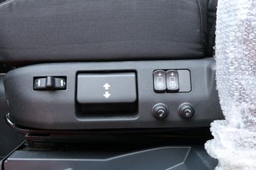 �������� �ܻ�H6 460���� 6X4 ǣ����(����)(ƽ��)(CQ4257EV11334)ͼƬ