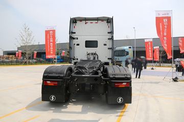 �������ó� ���¡��� ����� 560���� 6X4 AMT�Զ�����ͷǣ����(����)ͼƬ