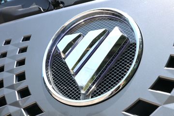 ���� ŷ������ ��Խ�� 580���� 6X4 AMT�Զ���ǣ����(Һ��)(BJ4259Y6DHL-12)ͼƬ