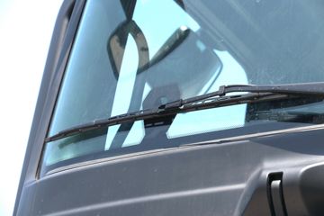 ���� ŷ������ ��Խ�� 580���� 6X4 AMT�Զ���ǣ����(Һ��)(BJ4259Y6DHL-12)ͼƬ