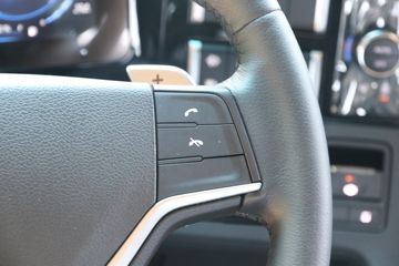 ���� ŷ������ ��Խ�� 580���� 6X4 AMT�Զ���ǣ����(Һ��)(BJ4259Y6DHL-12)ͼƬ