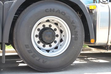 ���� ŷ������ ��Խ�� 580���� 6X4 AMT�Զ���ǣ����(Һ��)(BJ4259Y6DHL-12)ͼƬ