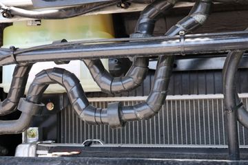 ���� ŷ������ ��Խ�� 580���� 6X4 AMT�Զ���ǣ����(Һ��)(BJ4259Y6DHL-12)ͼƬ