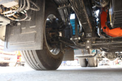 福田 欧曼银河 穿越版 580马力 6X4 AMT自动档牵引车(液缓)(BJ4259Y6DHL-12)