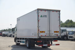 中国重汽 HOWO TX 250马力 4X2 冷藏车(绿叶牌)