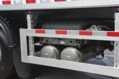 中国重汽 汕德卡SITRAK G7S 490马力 8X4 9.45米AMT自动挡冷藏车(ZZ5326XLCV466HF1K) 中国重汽 汕德卡SITRAK G7S 490马力 8X4 9.45米AMT自动挡冷藏车(ZZ5326XLCV466HF1K)