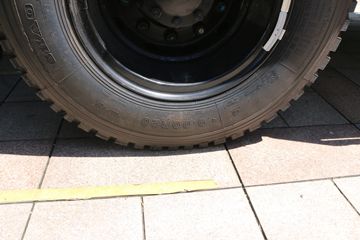 �������� ����ES5 200���� 4X2 4.85����ж��(BJ3164DKPFD-01)ͼƬ