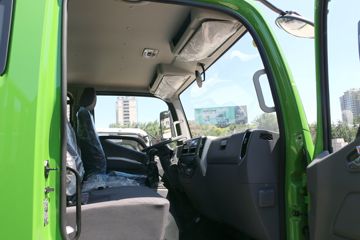 �������� ����ES5 200���� 4X2 4.2����ж��ͼƬ