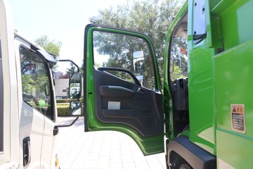 �������� ����ES5 200���� 4X2 4.2����ж��ͼƬ