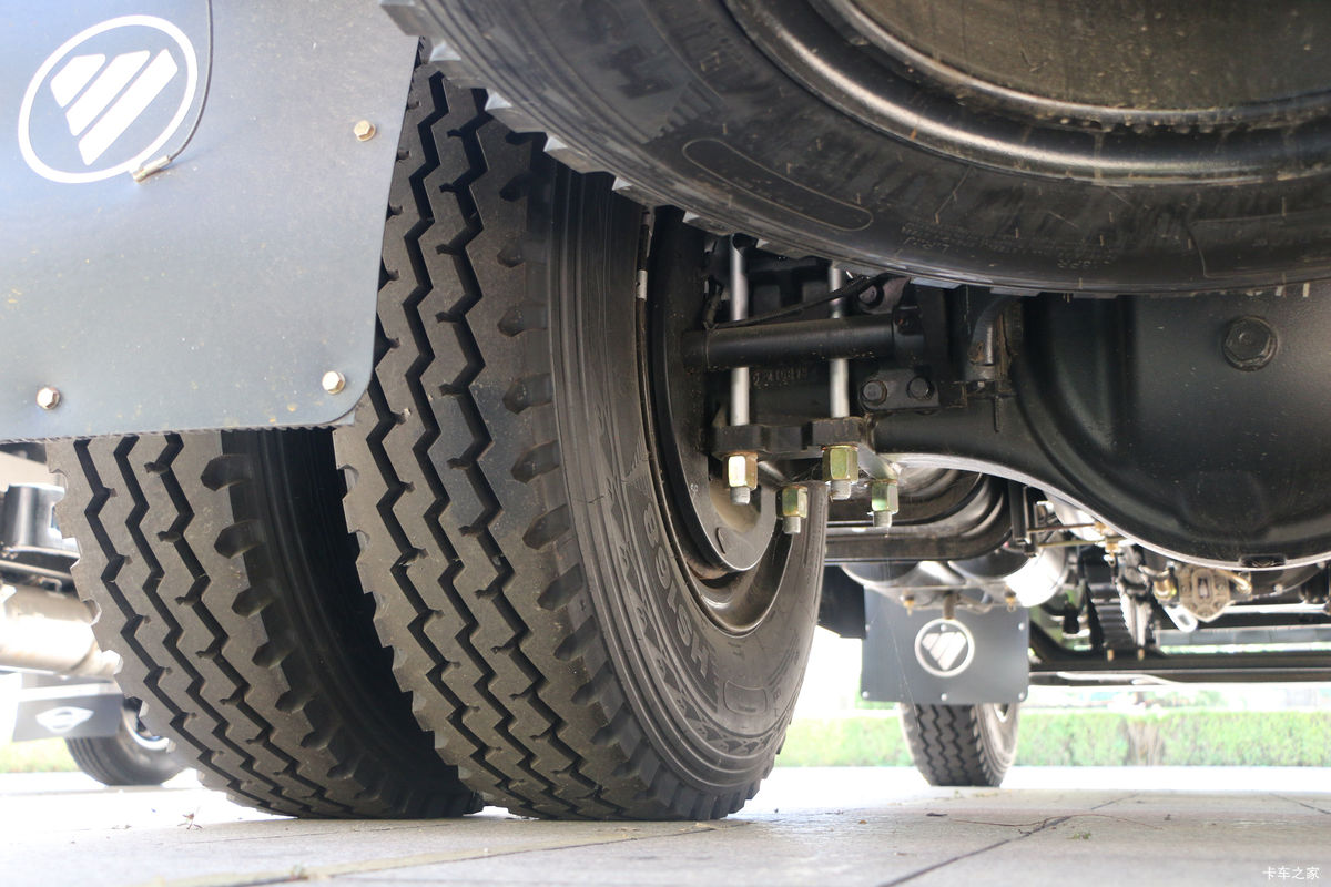 �������� ����ES5 200���� 4X2 4.2����ж������                                                