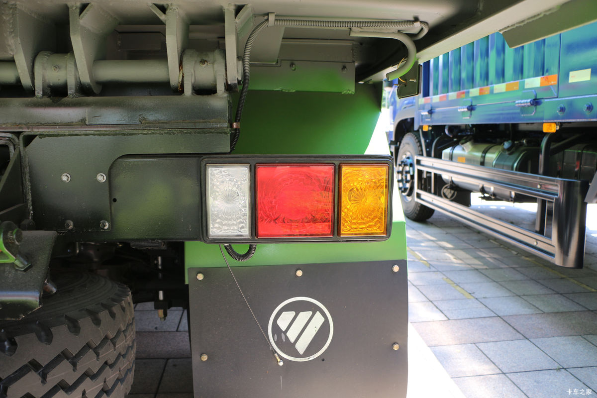 �������� ����ES5 200���� 4X2 4.2����ж������                                                