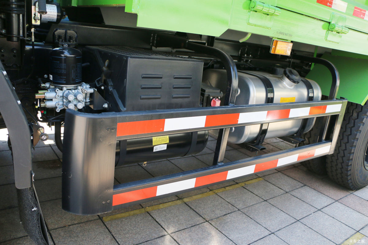 �������� ����ES5 200���� 4X2 4.2����ж������                                                