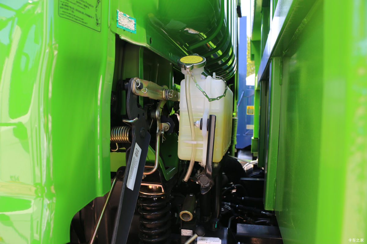 �������� ����ES5 200���� 4X2 4.2����ж������                                                