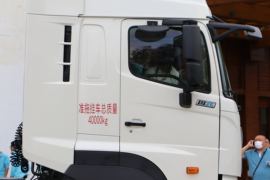广汽日野700智臻 牵引车外观                                                图片