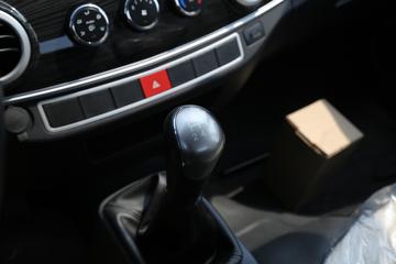 ���� ��X1 2.0L 122���� CNG ˫ȼ�� 3.95�׵�������΢��(����)(KMC1039NG318D6)ͼƬ