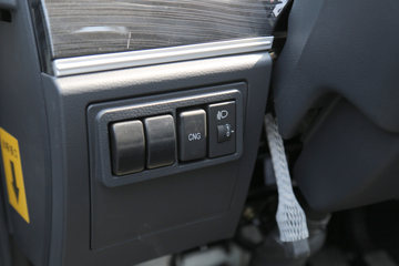 ���� ��X1 2.0L 122���� CNG ˫ȼ�� 3.95�׵�������΢��(����)(KMC1039NG318D6)ͼƬ