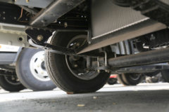 凯马 锐航X1 2.0L 122马力 CNG 双燃料 3.95米单排栏板微卡(国六)(KMC1039NG318D6)