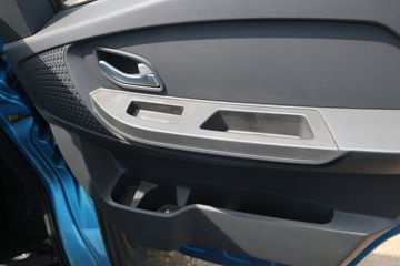 �ɵ� Q3ϵ�� 122���� 2.8�׵�������΢��ͼƬ