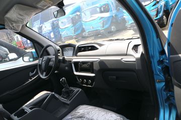 �ɵ� Q3ϵ�� 122���� 2.8�׵�������΢��ͼƬ