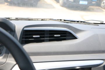 �ɵ� Q3ϵ�� 122���� 2.8�׵�������΢��ͼƬ