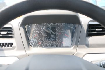 �ɵ� Q3ϵ�� 122���� 2.8�׵�������΢��ͼƬ