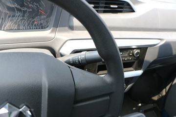 �ɵ� Q3ϵ�� 122���� 2.8�׵�������΢��ͼƬ