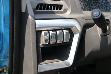 �ɵ� Q3ϵ�� 122���� 2.8�׵�������΢��ͼƬ