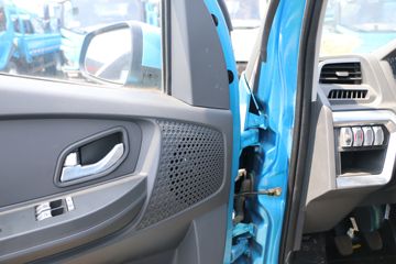 �ɵ� Q3ϵ�� 122���� 2.8�׵�������΢��ͼƬ