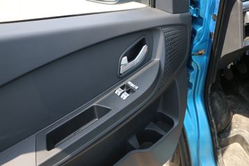 �ɵ� Q3ϵ�� 122���� 2.8�׵�������΢��ͼƬ