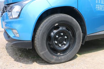 �ɵ� Q3ϵ�� 122���� 2.8�׵�������΢��ͼƬ