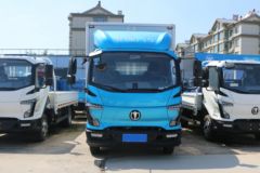 飞碟 W5 156马力 4.18米单排厢式轻卡(国六)