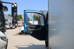 飞碟 W5 156马力 4.18米单排厢式轻卡(国六)