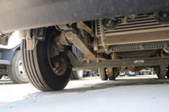 飞碟 W5 156马力 4.18米单排厢式轻卡(国六)