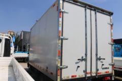 飞碟 W5 156马力 4.18米单排厢式轻卡(国六)