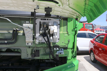 �ൺ��� ��V2.0 245���� 6X4 5����ж��(����)(CA3250PK8L1T1E6A90)ͼƬ