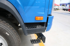 虎V&nbsp;自卸车外观                                                图片