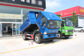 虎V&nbsp;自卸车底盘                                                图片