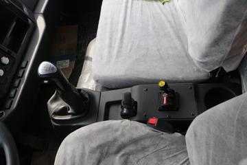 �ൺ��� ��VH 190���� 4X2 5.7����ж��(����)(CA3180P40K15L4E6A90)ͼƬ