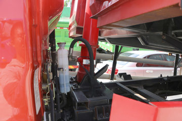 �ൺ��� ��VH 190���� 4X2 5.7����ж��(����)(CA3180P40K15L4E6A90)ͼƬ