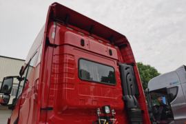 华菱X9&nbsp;牵引车外观                                                图片