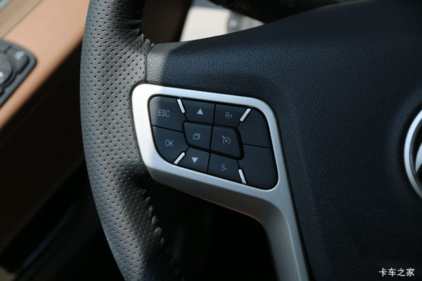 �������񶫷����ó������콢KX ����� 520���� 6X4 