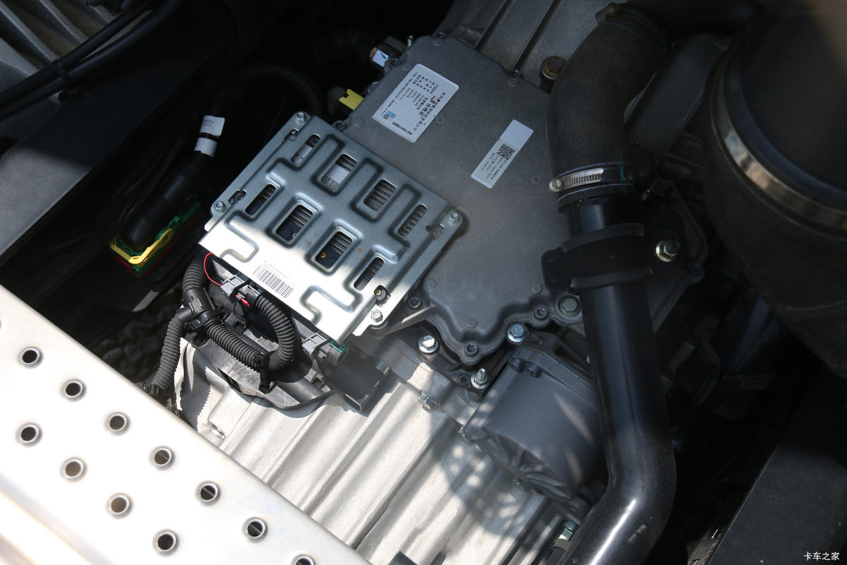 �������ó� �����콢KX ���߰� 600���� 6X4 AMT�Զ���ǣ����(����)(��Һ��)(��ɲ)(˫����)(DFH4250CX7)����                                                