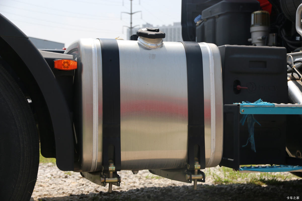 �������ó� �����콢KX ���߰� 600���� 6X4 AMT�Զ���ǣ����(����)(��Һ��)(��ɲ)(˫����)(DFH4250CX7)����                                                